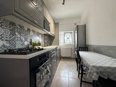 Aviatorilor, 3 camere decomandat, etaj 3/3, proprietar, renovat recent!